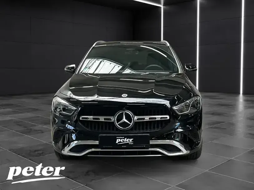Gebraucht Mercedes GLA200 Progressive 150 PS (110 kW) 2026 Unilack nachtschwarz SUV