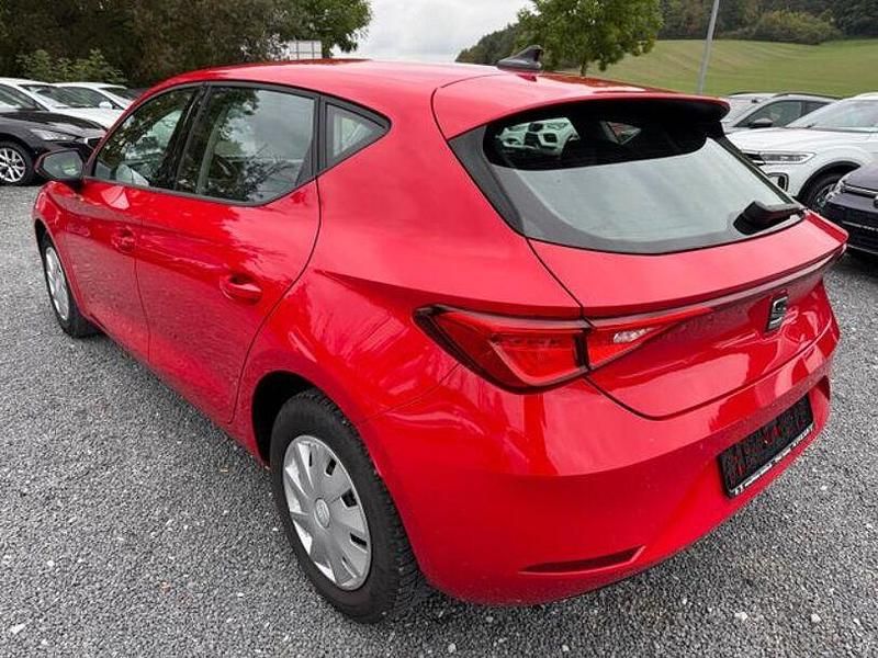 Second-hand Seat Leon ST 110 CP (80 kW) 2022 Roșu Break