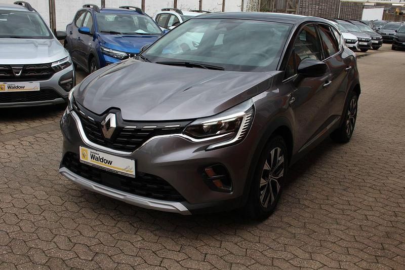 Gebraucht Renault Captur Techno 140 PS (102 kW) 2023 Grau SUV