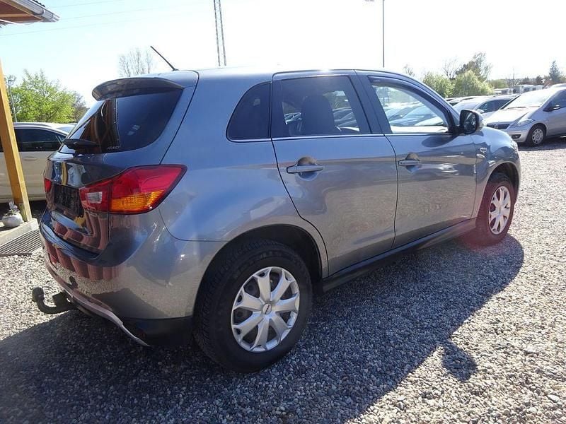 Gebraucht Mitsubishi ASX Diamant Edition 150 PS (110 kW) 2015 Grau SUV
