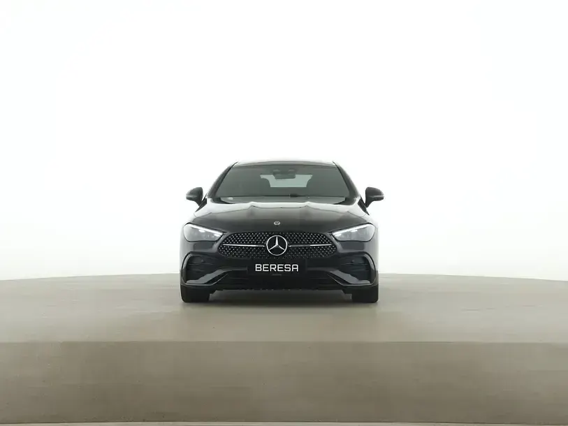 Gebraucht Mercedes CLE300 AMG 258 PS (189 kW) 2026 Grau