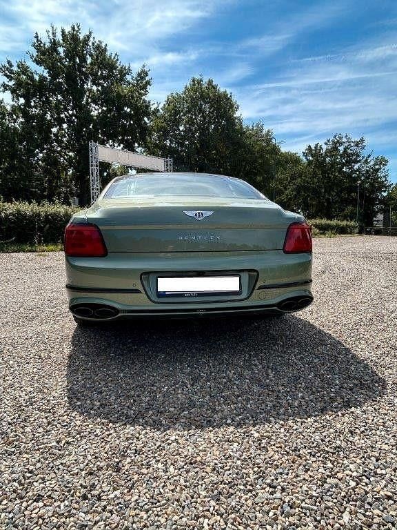Gebraucht Bentley Flying Spur Mulliner 544 PS (400 kW) 2022 Grün Limousine