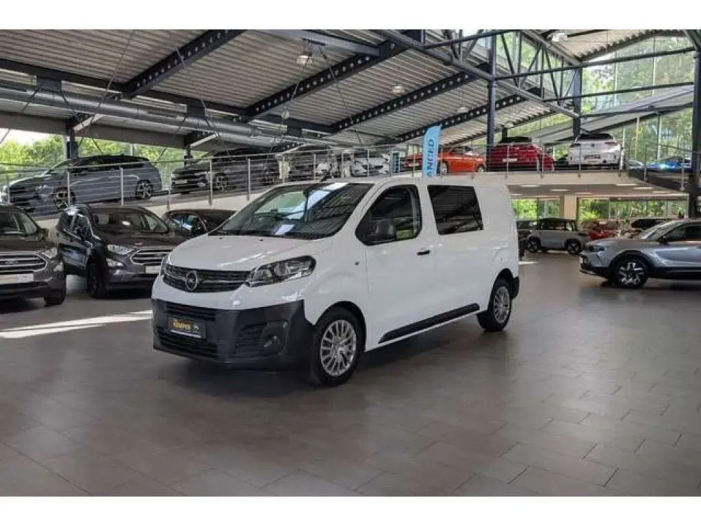 Gebraucht Opel Vivaro Edition 144 PS (105 kW) 2020 Eis weiß Van / Kleinbus