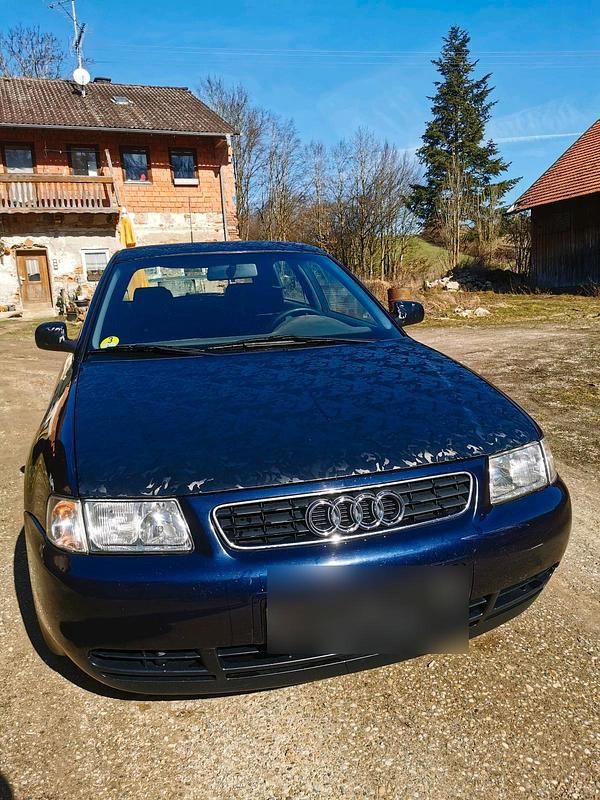 Gebraucht Audi A3 90 PS (66 kW) 1999 Blau Kleinwagen