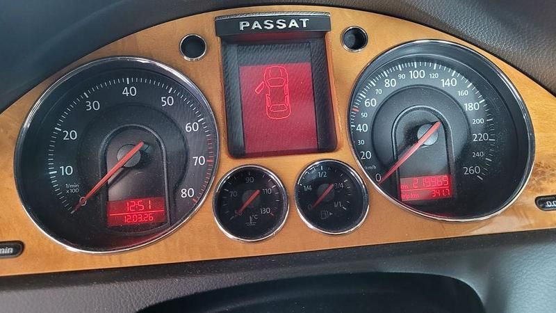 Gebraucht VW Passat Highline 150 PS (110 kW) 2006 Blau Kombi