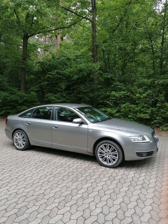 Grau Gebraucht 2005 Audi A6 Limousine | 4.100 € (Fairer Preis) - Bild 1/4