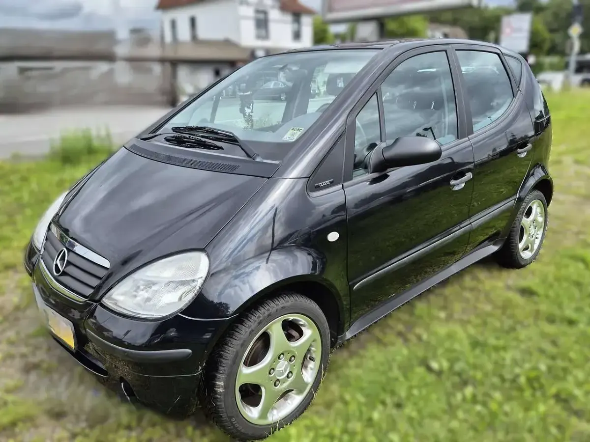 Gebraucht Mercedes A160 Classic 102 PS (75 kW) 2001 Schwarz Kleinwagen