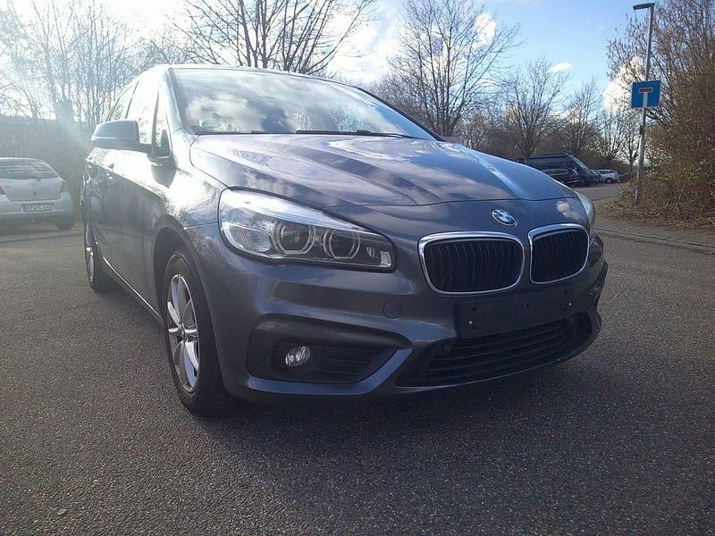 Gebraucht BMW 216 Advantage 102 PS (75 kW) 2016 Grau Kombi