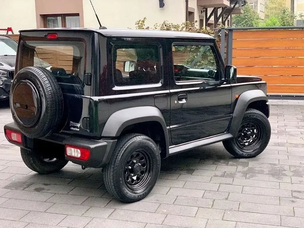 Gebraucht Suzuki Jimny Comfort 102 PS (75 kW) 2019 Schwarz SUV