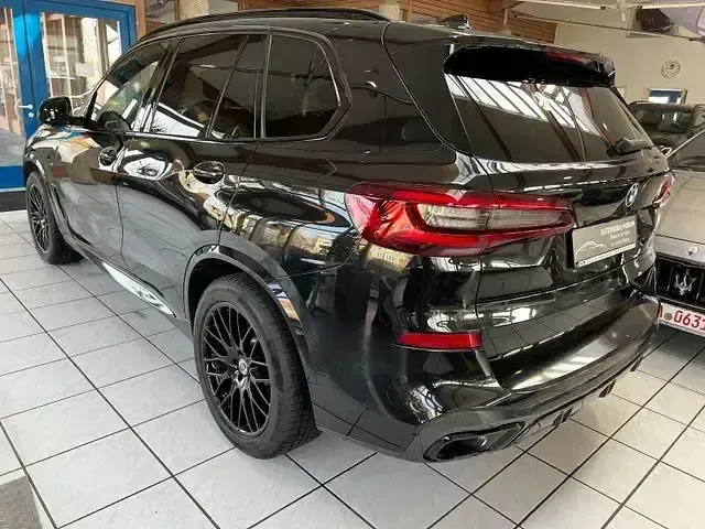 Gebraucht BMW X5 M Sport 400 PS (294 kW) 2021 Schwarz SUV