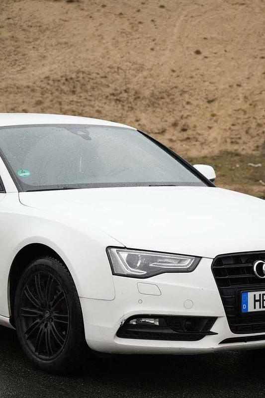 Gebraucht Audi A5 170 PS (125 kW) 2013 Weiß Coupé