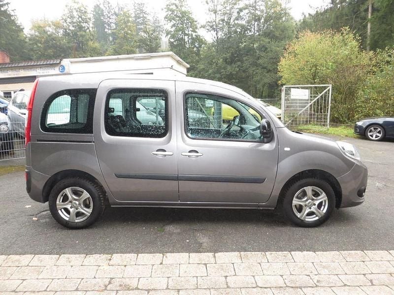 Gebraucht Renault Kangoo Experience 114 PS (83 kW) 2017 Grau Van / Kleinbus
