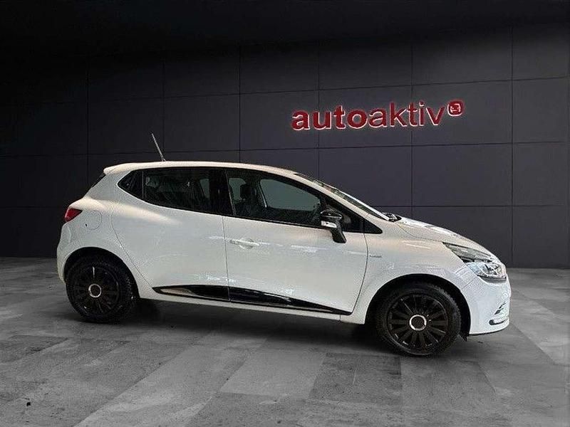 Gebraucht Renault Clio IV LIMITED 76 PS (55 kW) 2019 Gletscherweiss Limousine