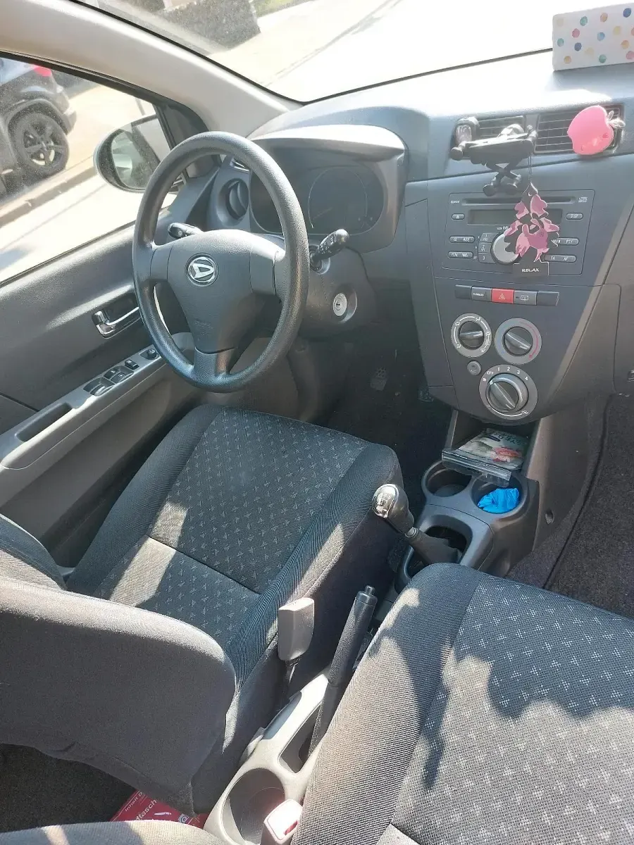 Gebraucht Daihatsu Cuore 2007 Silber Kleinwagen