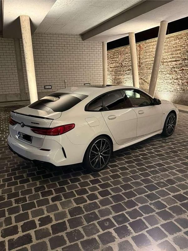 Gebraucht BMW M235 M Performance 306 PS (225 kW) 2021 Weiß Limousine