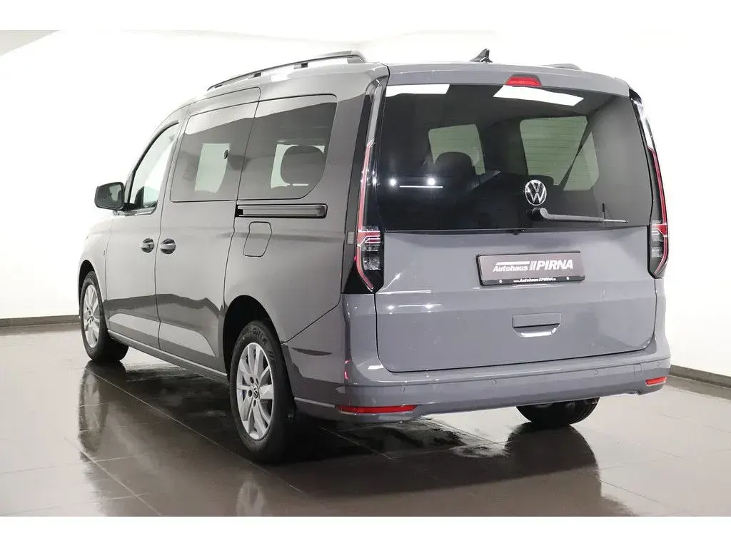 Gebraucht VW Caddy Maxi Life 122 PS (89 kW) 2026 Grau Van / Kleinbus