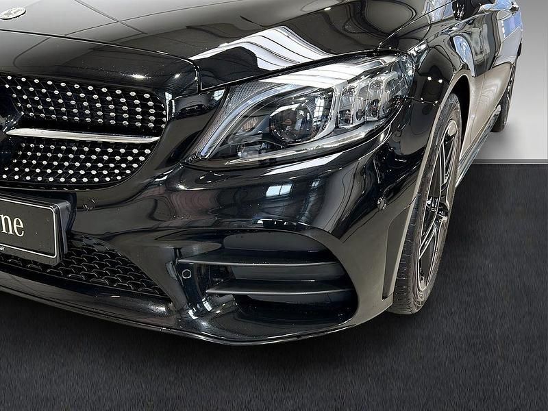 Gebraucht Mercedes C200 AMG 184 PS (135 kW) 2024 Schwarz Coupé