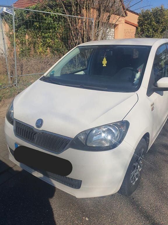 Gebraucht Skoda Citigo Active 60 PS (44 kW) 2014 Grau Kleinwagen