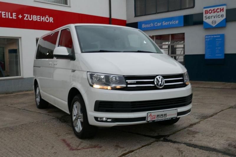 Weiß Gebraucht 2016 VW T6 Comfortline Van | 39.990 € (Teuer) - Bild 1/4