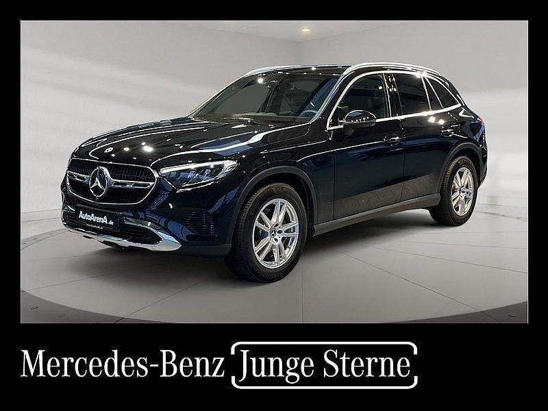 Obsidianschwarz Gebraucht 2024 Mercedes GLC220 Avantgarde SUV | 50.720 € - Bild 1/4