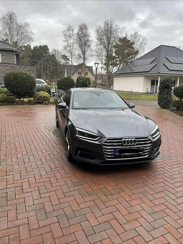 Gebraucht Audi A5 Sport 170 PS (125 kW) 2018 Grau Coupé