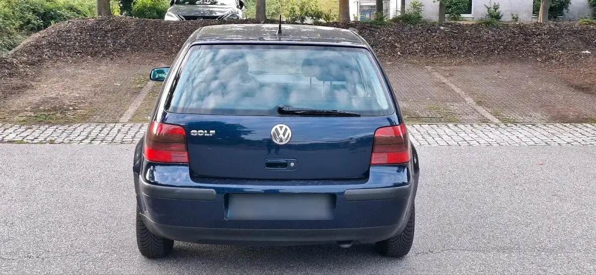 Gebraucht VW Golf IV 75 PS (55 kW) 2002 Blau Limousine