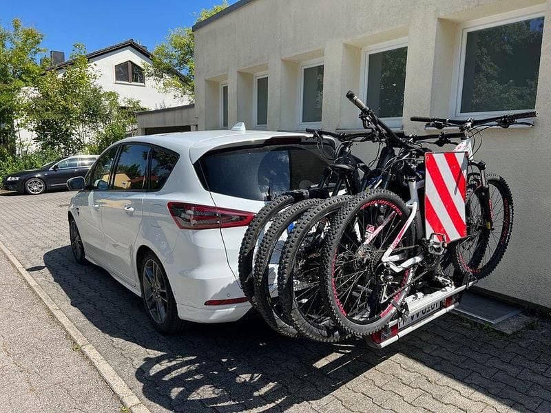 Gebraucht Ford S-MAX ST-Line 190 PS (139 kW) 2022 Weiß Van / Kleinbus