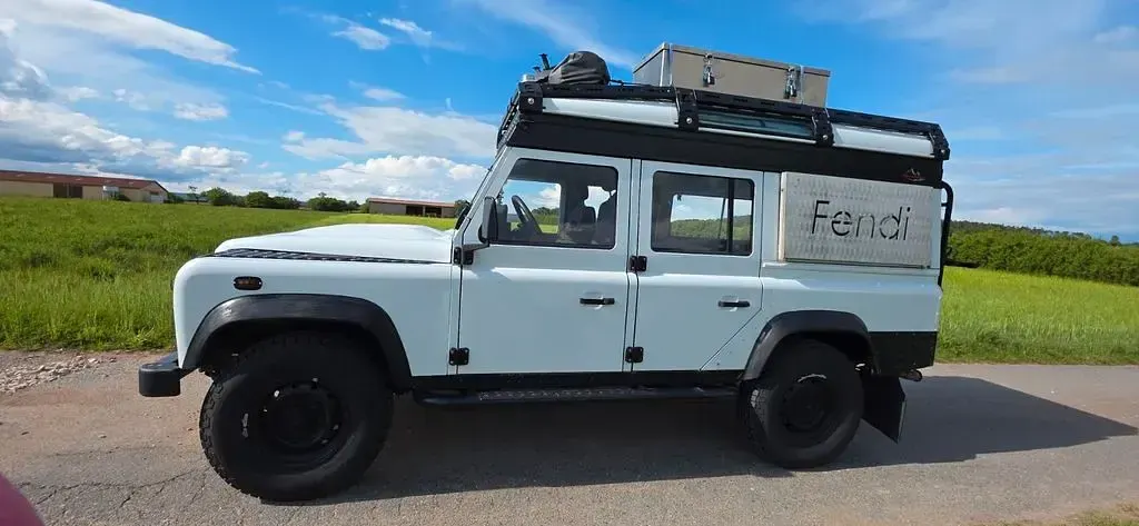 Gebraucht Land Rover Defender 122 PS (89 kW) 2011 Weiß SUV