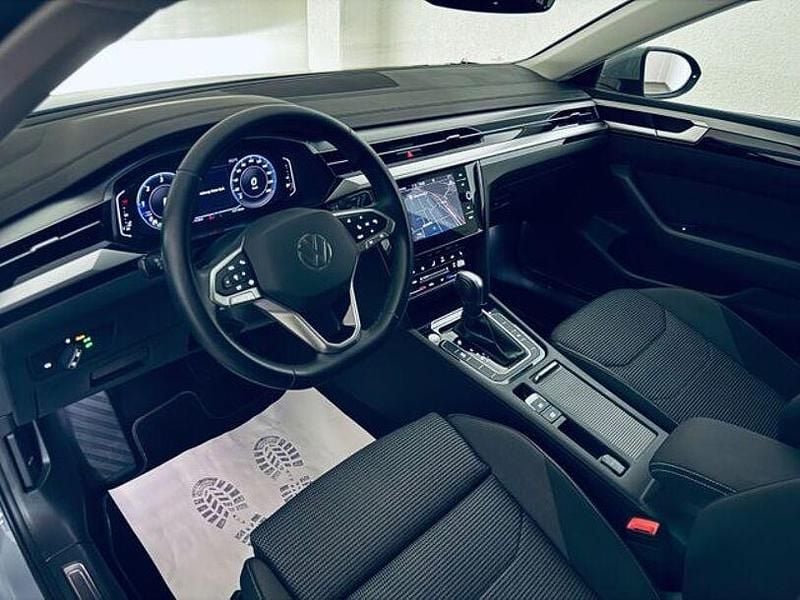 Gebraucht VW Arteon 150 PS (110 kW) 2022 Mondsteingrau Kombi
