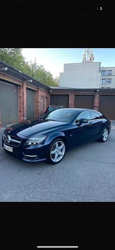 Gebraucht Mercedes CLS350 306 PS (225 kW) 2012 Blau Limousine