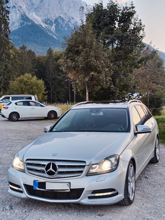 Silber Gebraucht 2012 Mercedes C350 Avantgarde Kombi | 9.950 € (Fairer Preis) - Bild 1/4