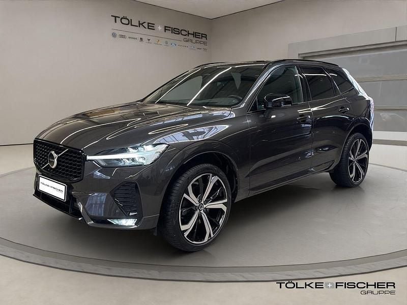 Gebraucht Volvo XC60 Ultimate 235 PS (172 kW) 2023 Platinum grey / (metallic) SUV