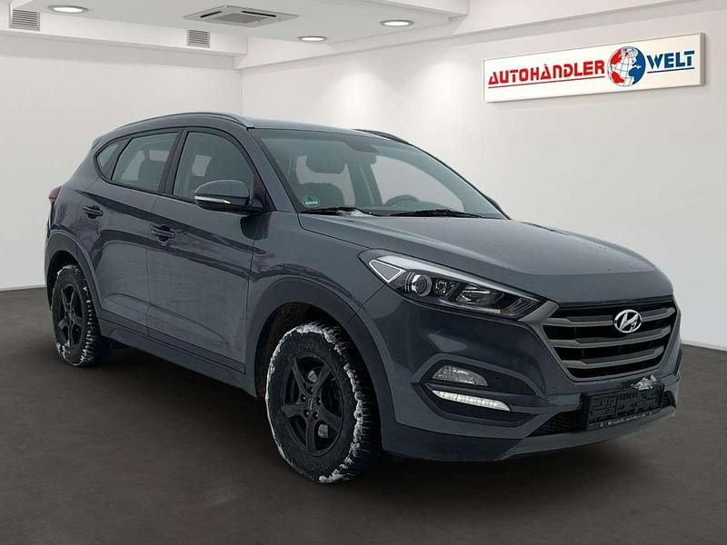 Gebraucht Hyundai Tucson Advantage 177 PS (130 kW) 2016 Grau SUV