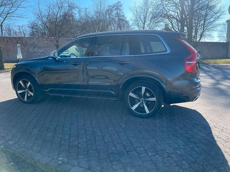 Gebraucht Volvo XC90 235 PS (172 kW) 2019 Grau SUV