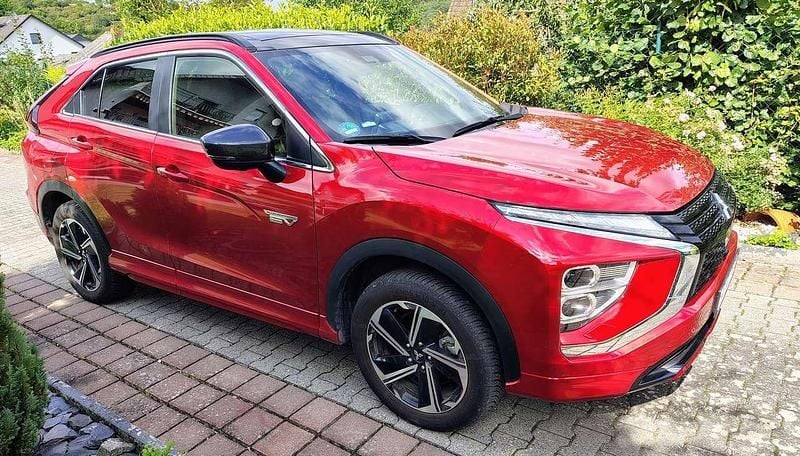 Gebraucht Mitsubishi Eclipse Cross Top 98 PS (72 kW) 2021 Rot SUV