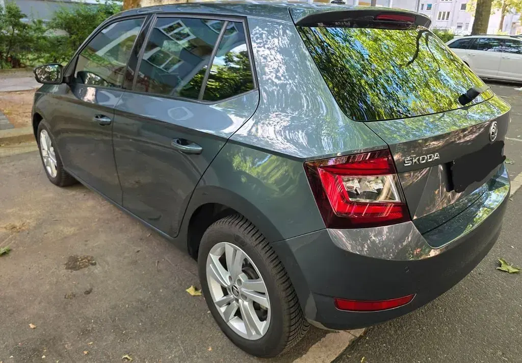 Gebraucht Skoda Fabia Style 110 PS (80 kW) 2019 Grau Kleinwagen