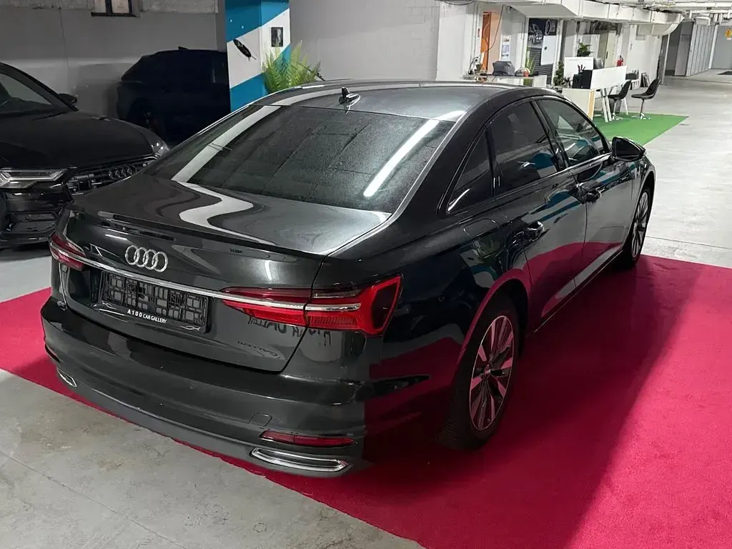 Gebraucht Audi A6 S-Line 163 PS (119 kW) 2020 Grau Limousine