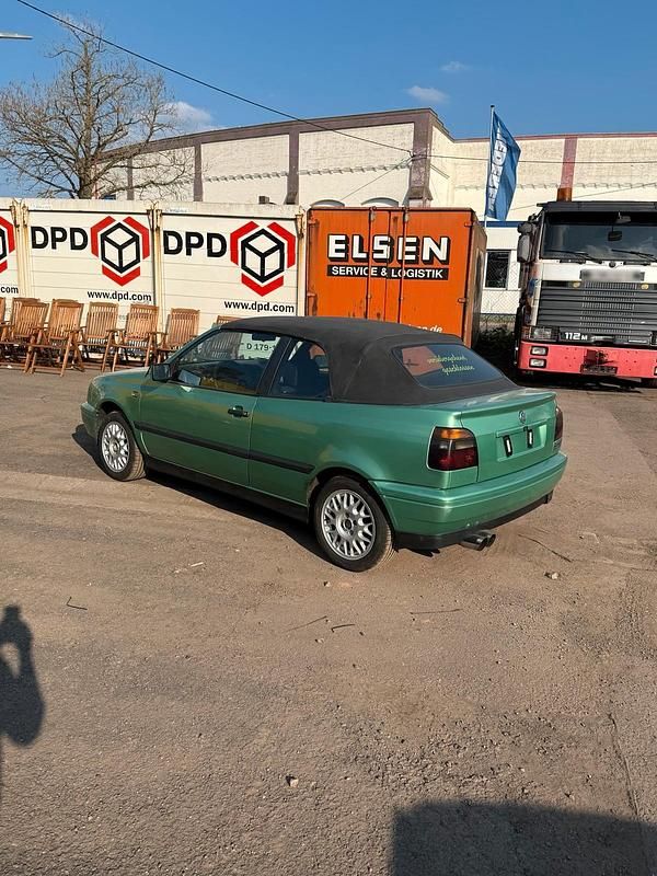 Gebraucht VW Golf Cabriolet 90 PS (66 kW) 1995 Cabrio