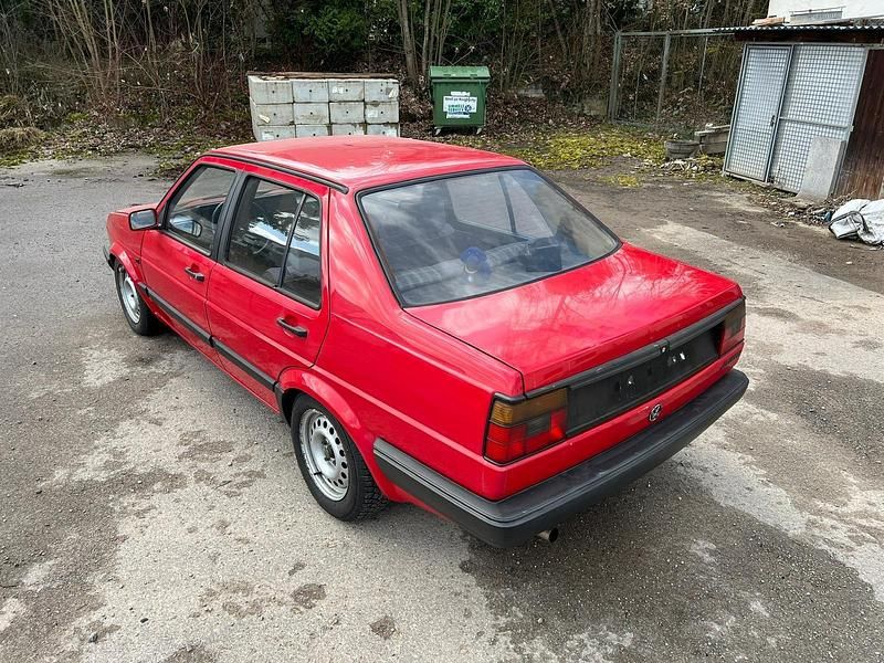 Gebraucht VW Jetta 100 PS (73 kW) 1989 Rot Limousine
