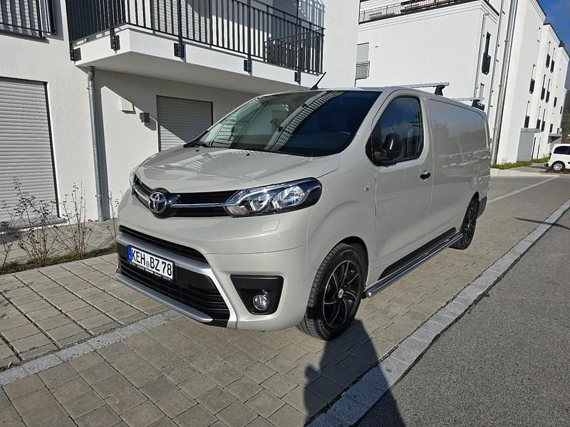 Gebraucht Toyota Proace 150 PS (110 kW) 2020 Beige Van / Kleinbus