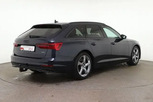 Second-hand Audi A6 Advanced 245 CP (180 kW) 2025 Albastru Break