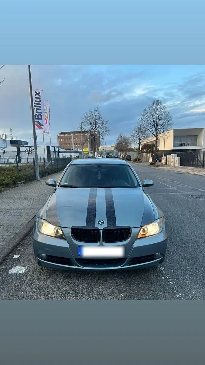Gebraucht BMW 320 150 PS (110 kW) 2005 Limousine