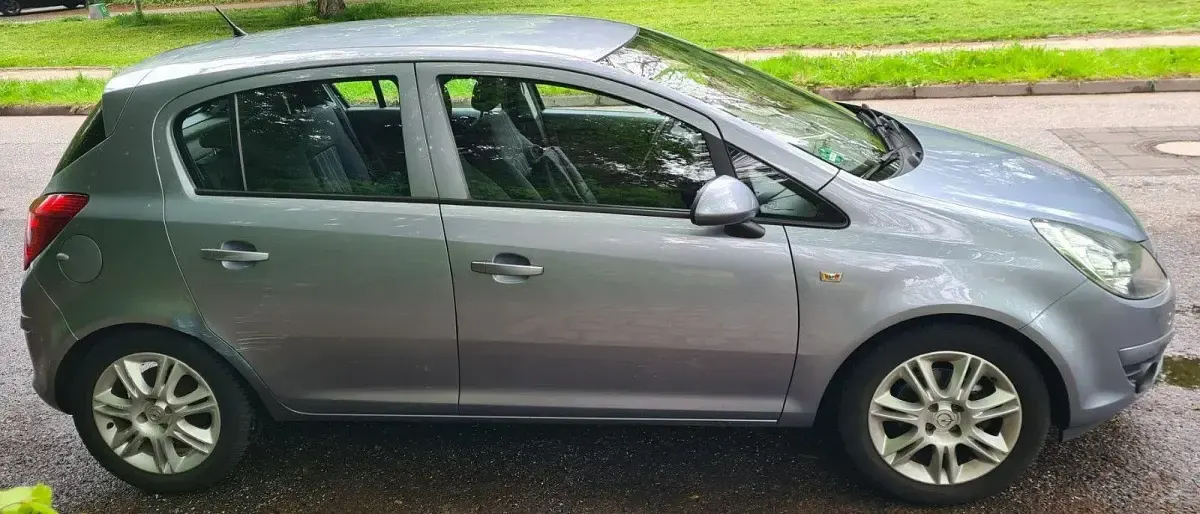 Gebraucht Opel Corsa 80 PS (58 kW) 2008 Grau Kleinwagen