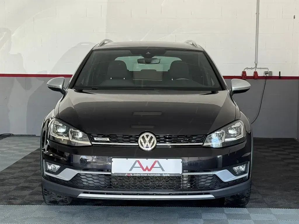 Gebraucht VW Golf Alltrack 184 PS (135 kW) 2017 Schwarz Kombi