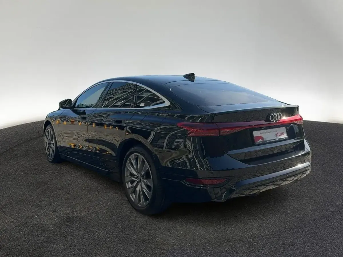 Gebraucht Audi e-tron Sportback Performance 269 kW (367 PS) 2025 Mythosschwarz metallic SUV