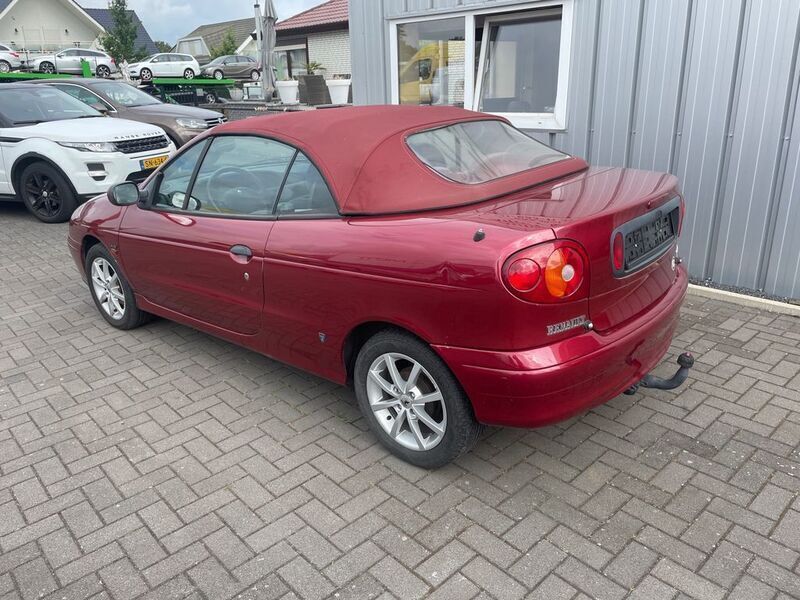 Gebraucht Renault Mégane Cabriolet 95 PS (69 kW) 1999 Rot Cabrio