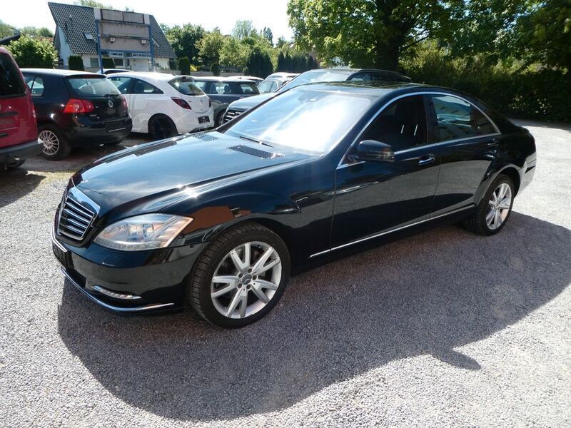 Schwarz Gebraucht 2012 Mercedes S350 Limousine | 8.999 € - Bild 1/4