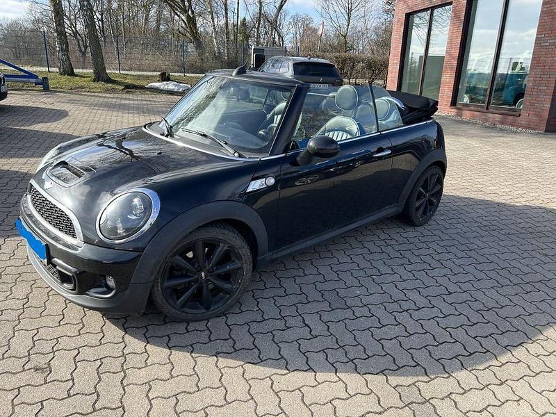 Gebraucht Mini Cooper S Cabriolet 184 PS (135 kW) 2014 Schwarz Cabrio