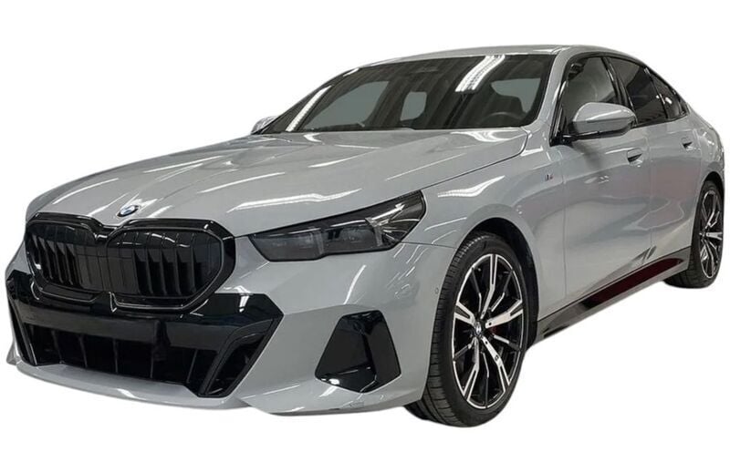 Gebraucht BMW 520 M Sport 197 PS (144 kW) 2024 Schwarz Limousine