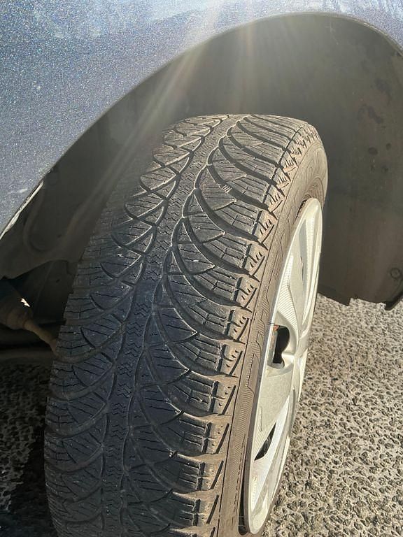 Gebraucht Peugeot 108 Active 69 PS (50 kW) 2018 Blau Kleinwagen